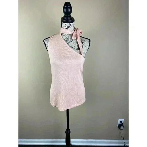 Tops - 3/$25 Bundle of  Women's Tee shirt-size M